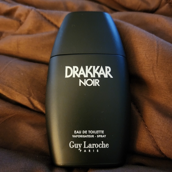 Bundle Mens Fragrance - Drakkar Noir, Mesmerize & Invincible - Picture 2 of 6